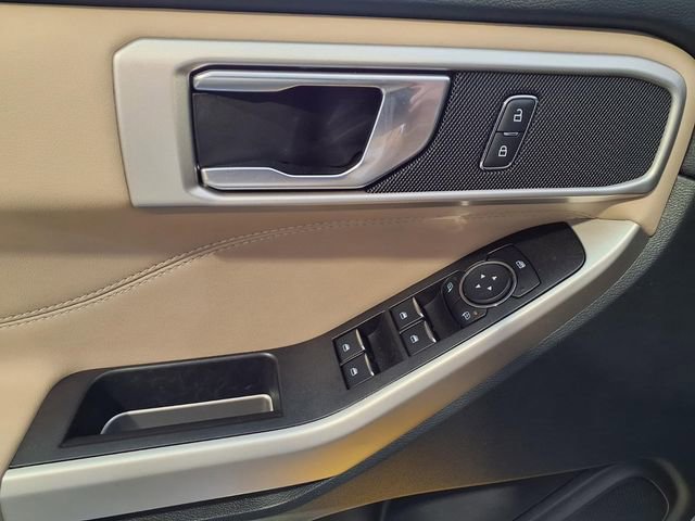 Used 2024 Ford Explorer XLT w/ Equipment Group 202A image 21