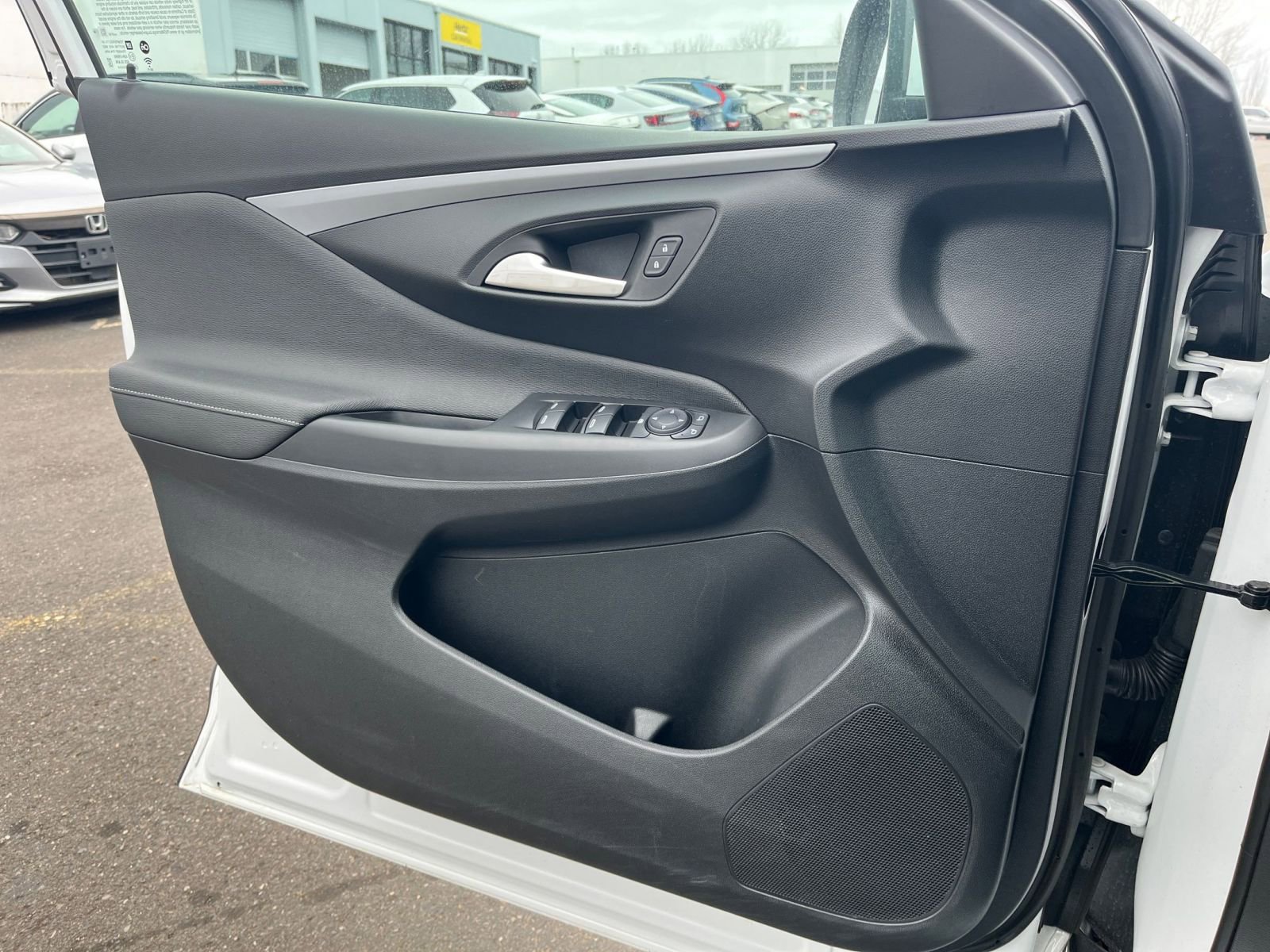 Used 2025 Buick Envista Preferred image 20