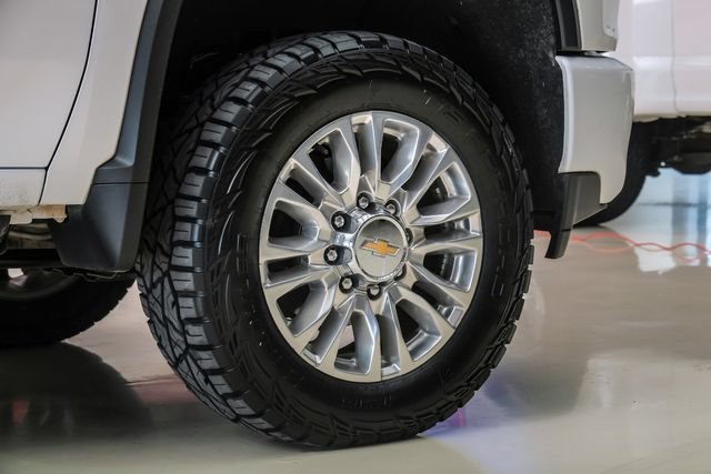 Used 2022 Chevrolet Silverado 2500 High Country w/ Z71 Off-Road Package AWD/4WD image 65
