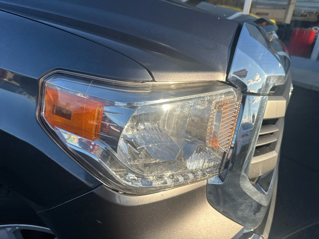 Used 2014 Toyota Tundra SR image 4