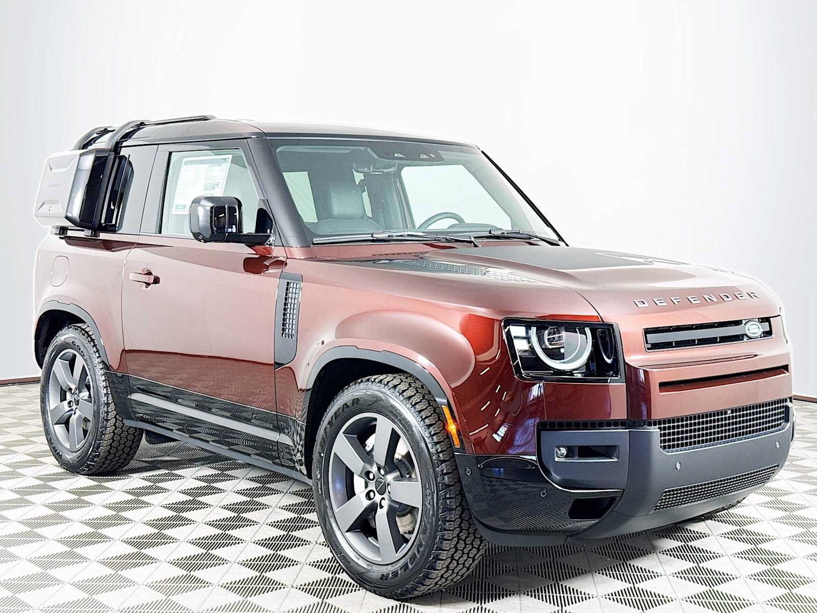 New 2026 Land Rover Defender 90 X-Dynamic SE AWD/4WD image 3