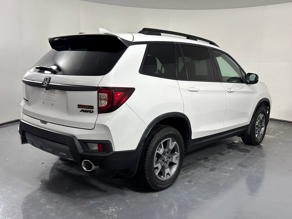 Used 2023 Honda Passport TrailSport image 8
