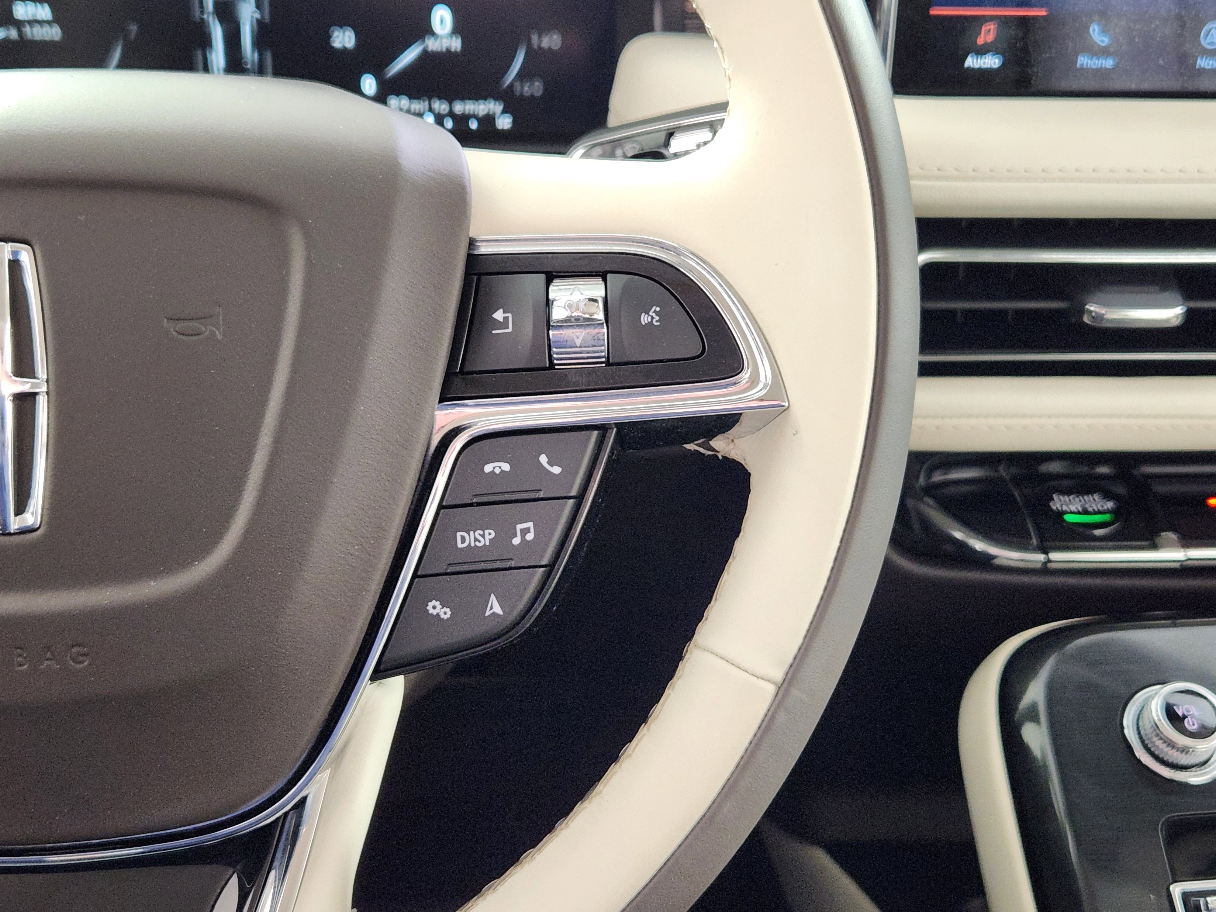 Used 2022 Lincoln Nautilus Black Label w/ Class II Trailer Tow Package image 19