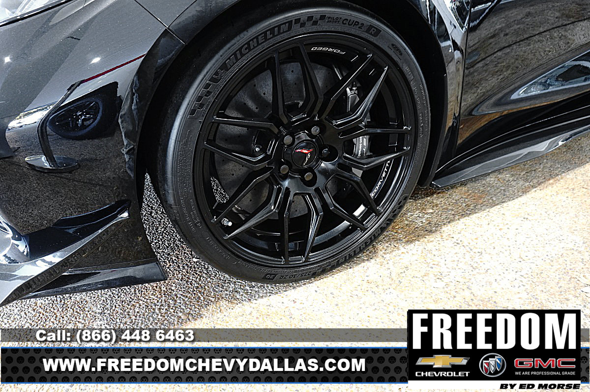 New 2026 Chevrolet Corvette Z06 w/ Z07 Performance Package RWD image 12