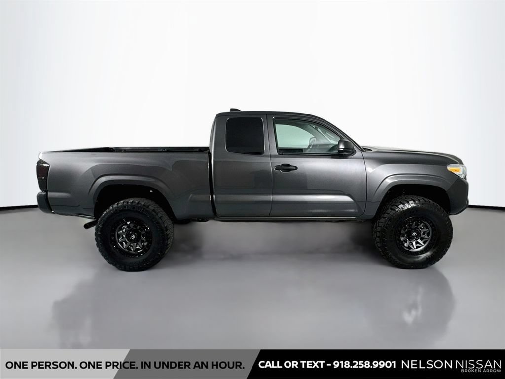 Used 2020 Toyota Tacoma SR RWD image 4