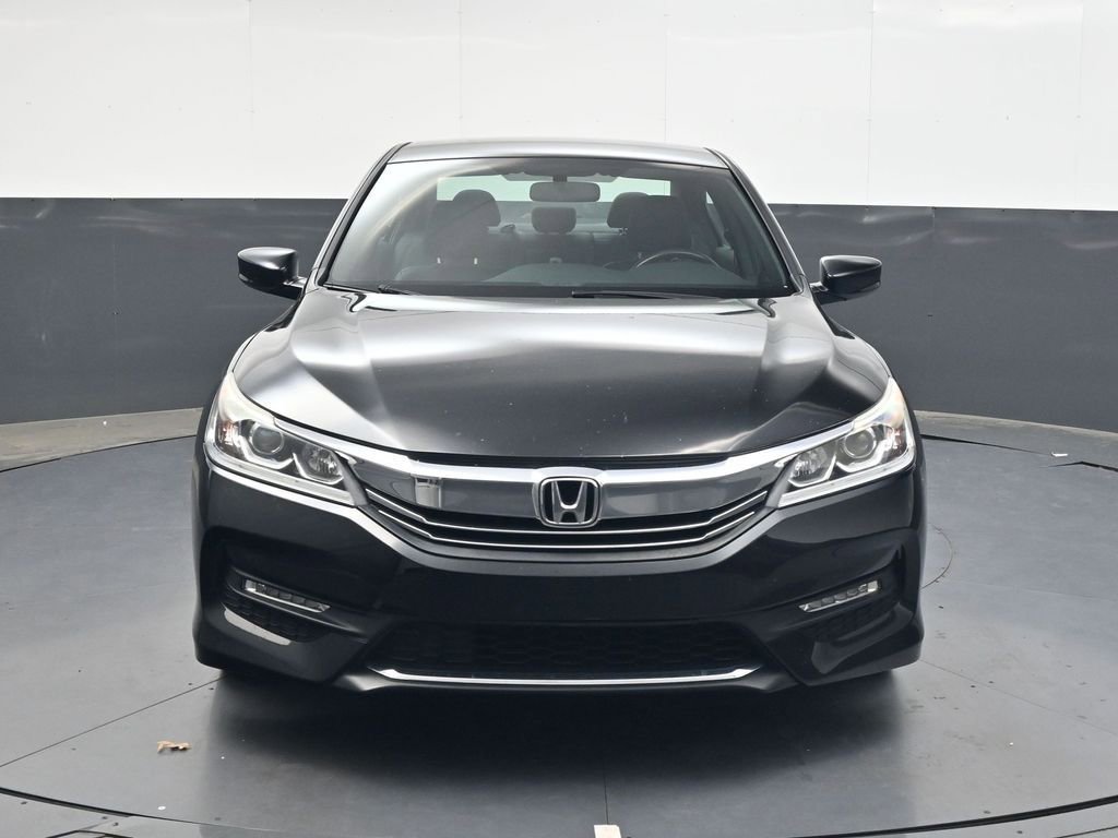 Used 2017 Honda Accord Sport Special Edition image 9