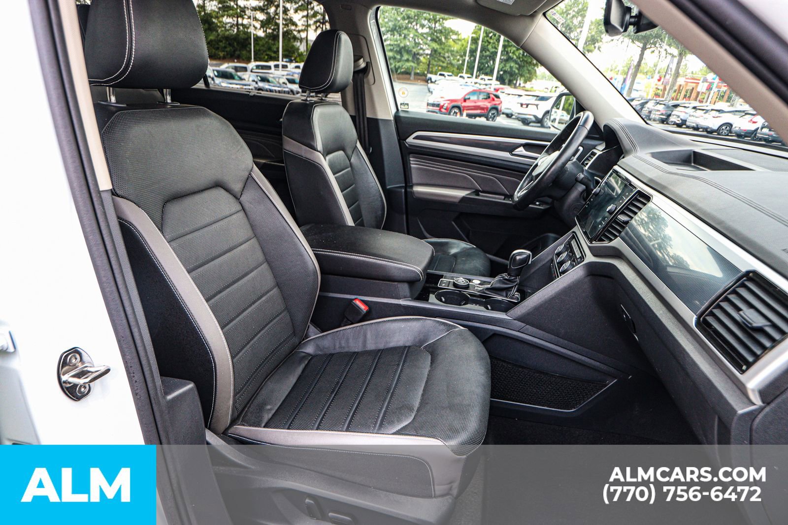 Used 2023 Volkswagen Atlas SEL Premium image 25