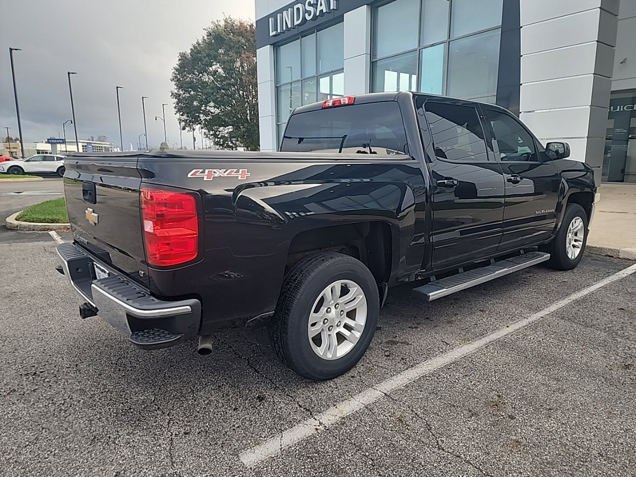 Used 2016 Chevrolet Silverado 1500 LT w/ All Star Edition AWD/4WD image 6