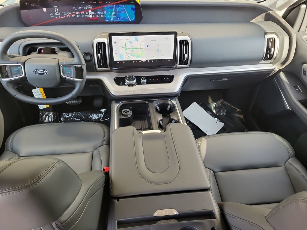 New 2026 Ford Expedition Active RWD image 9