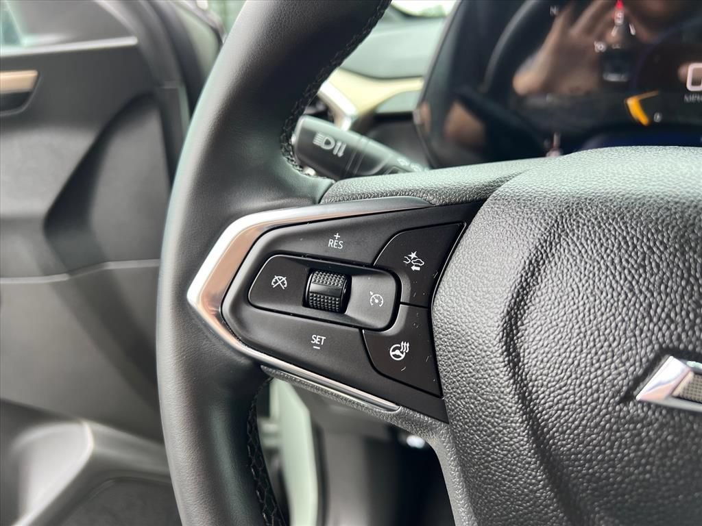 Used 2025 Chevrolet TrailBlazer ACTIV FWD image 16
