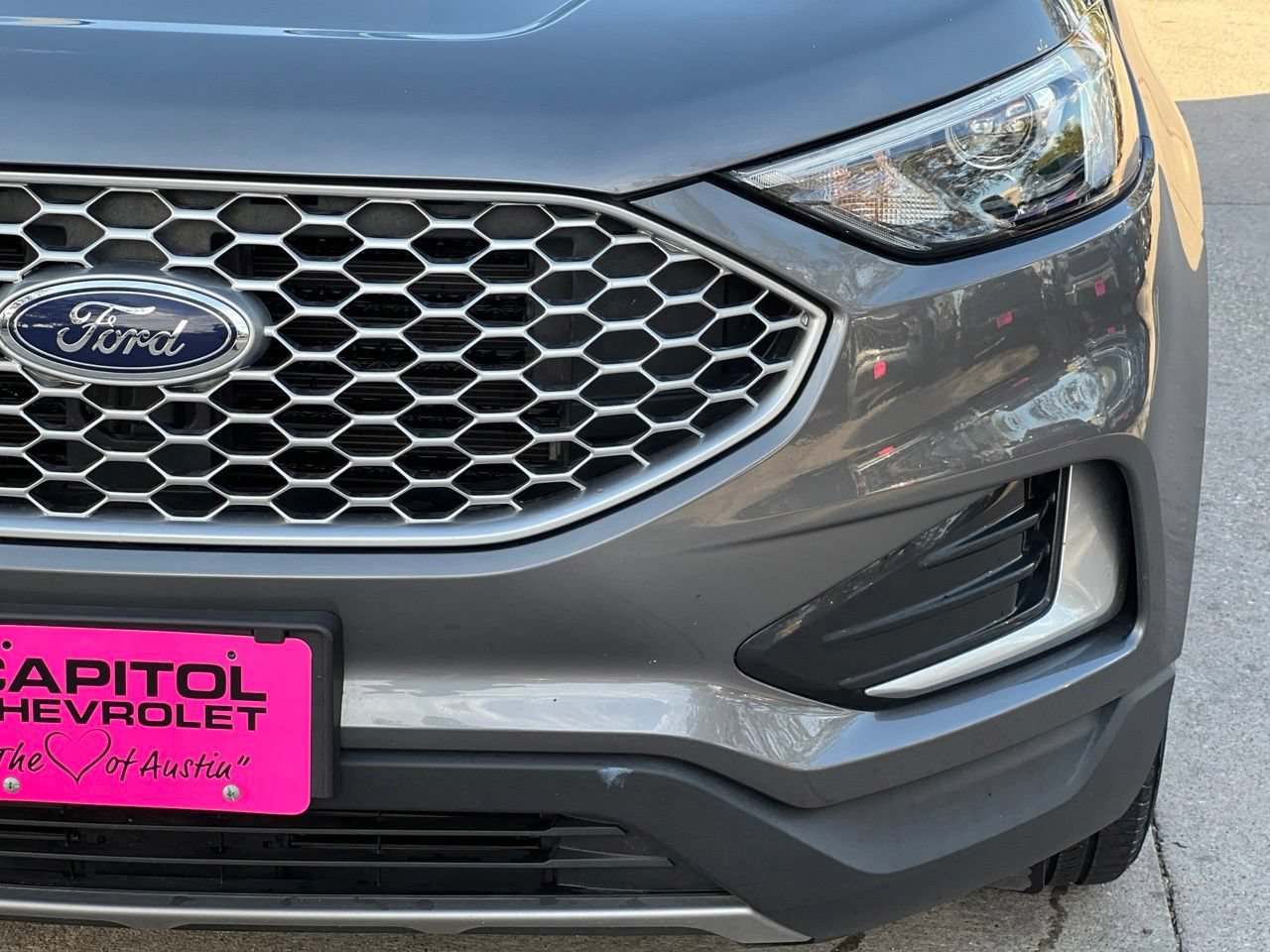 Used 2024 Ford Edge SEL AWD/4WD image 10