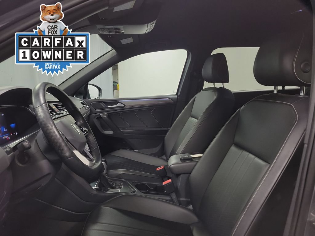 Used 2022 Volkswagen Tiguan SE R-Line FWD image 15