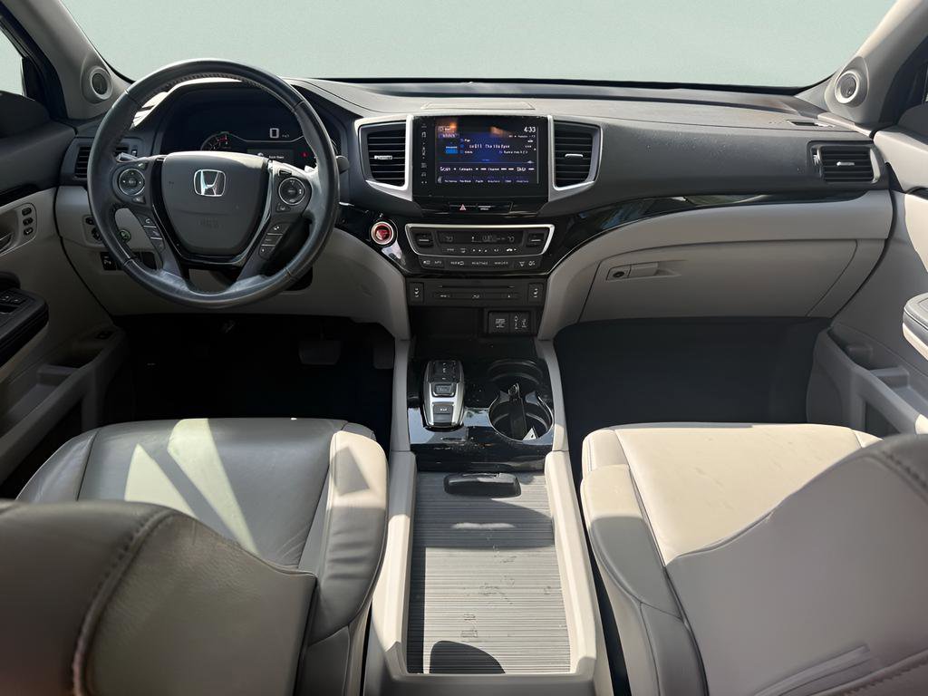 Used 2017 Honda Pilot Touring image 14