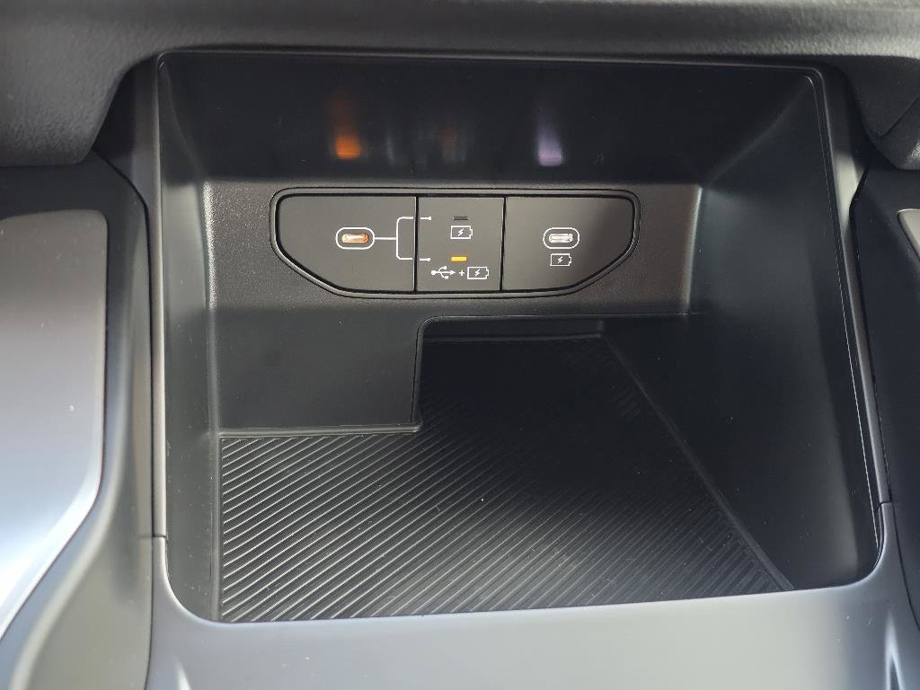 New 2026 Kia Sorento LX FWD image 11