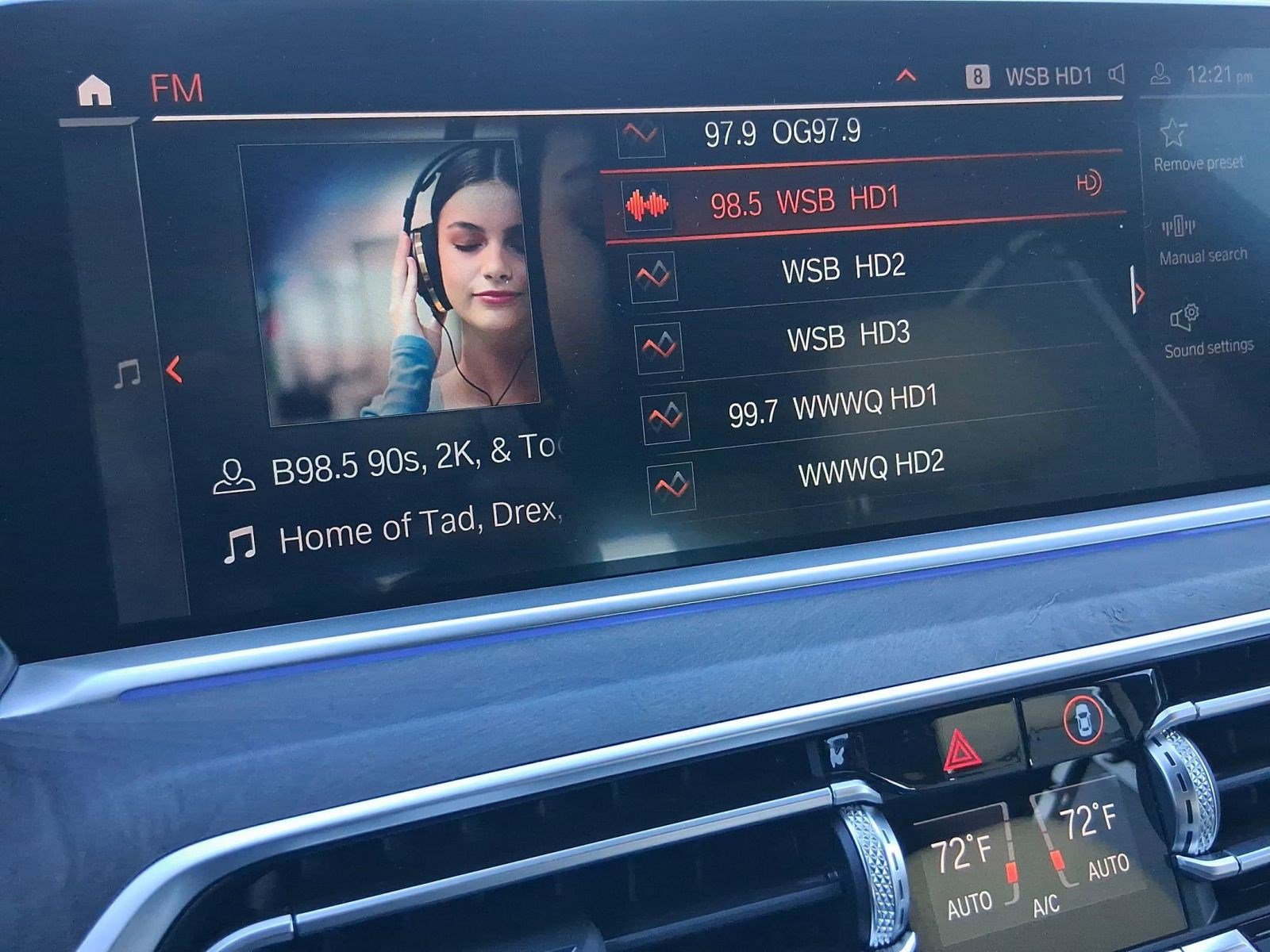 Used 2021 BMW X5 xDrive40i w/ M Sport Package image 23