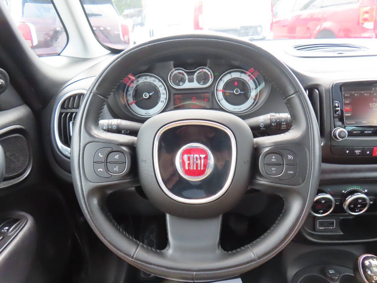 Used 2015 FIAT 500L Trekking FWD image 42