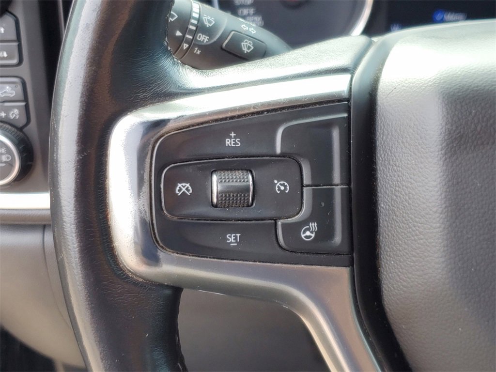 Used 2020 Chevrolet Silverado 1500 LT Trail Boss w/ Midnight Edition image 25