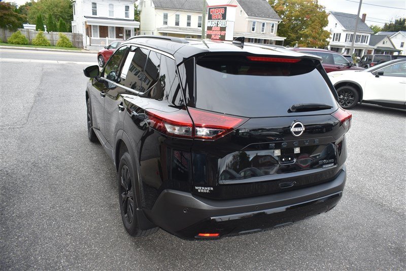 Used 2023 Nissan Rogue SV w/ SV Premium B Package AWD/4WD image 7