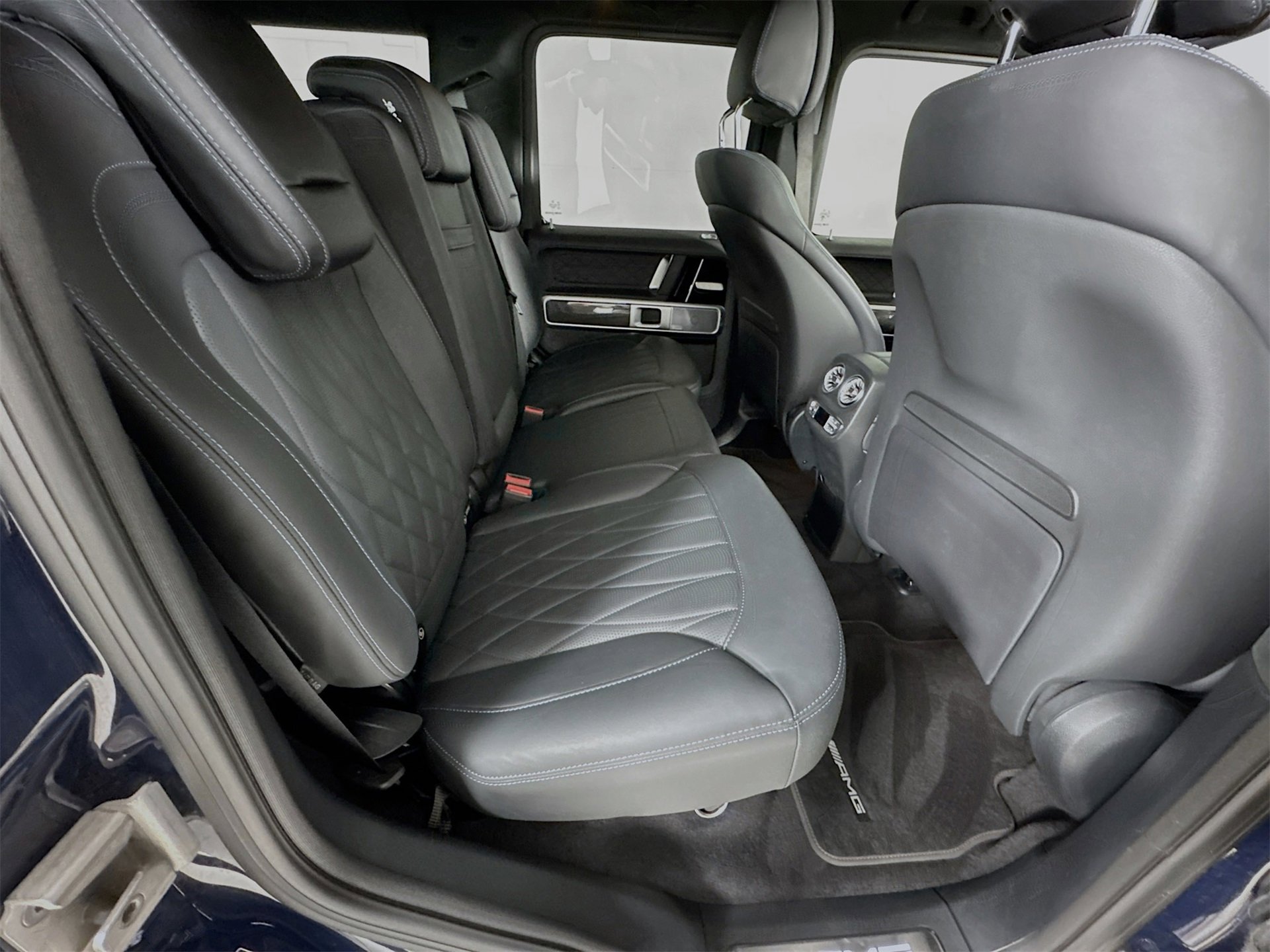 Used 2023 Mercedes-Benz G 63 AMG 4MATIC image 30