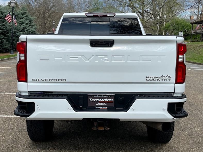 Used 2020 Chevrolet Silverado 3500 High Country w/ Technology Package image 24