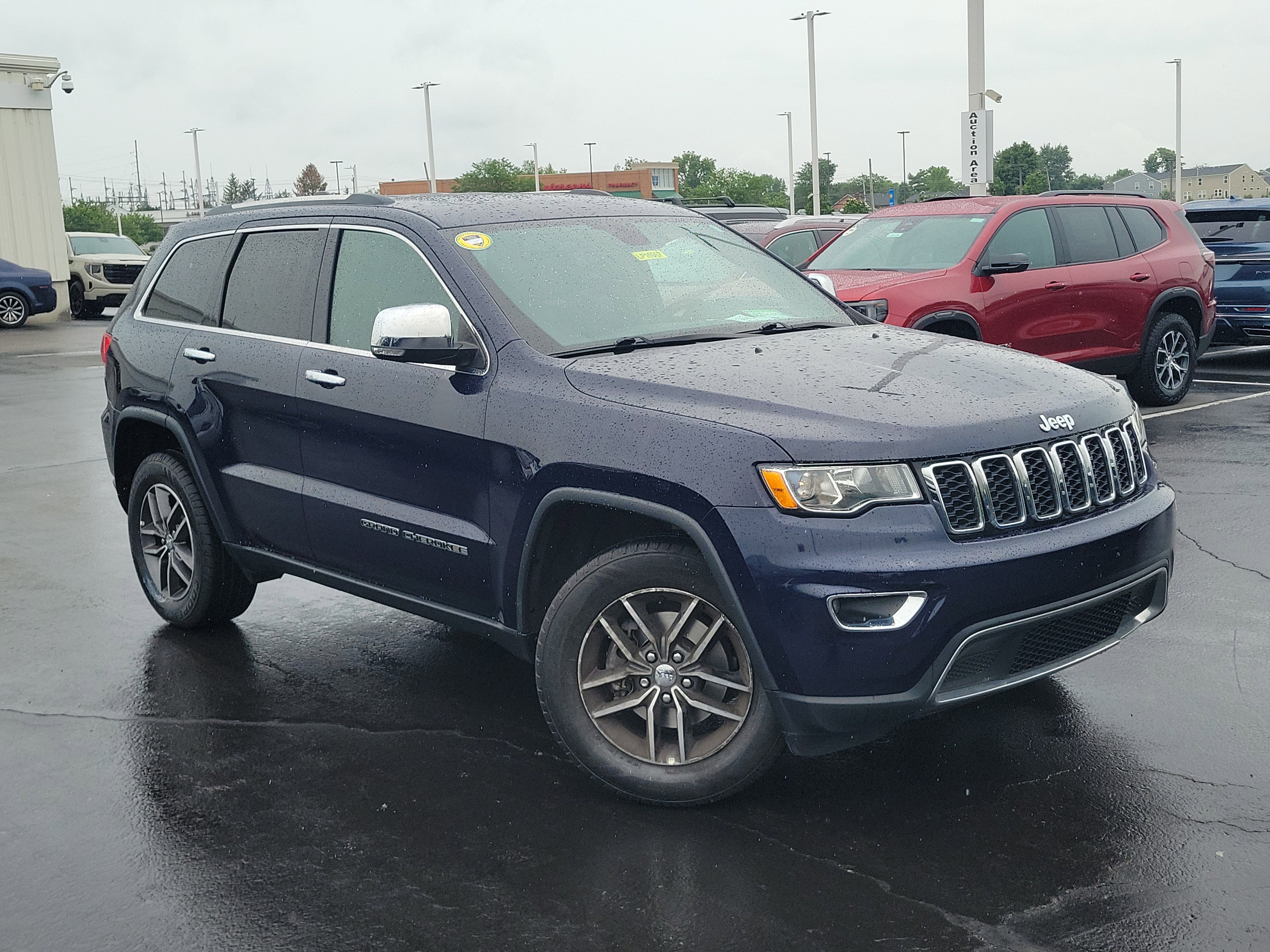 Used 2018 Jeep Grand Cherokee Limited AWD/4WD image 32