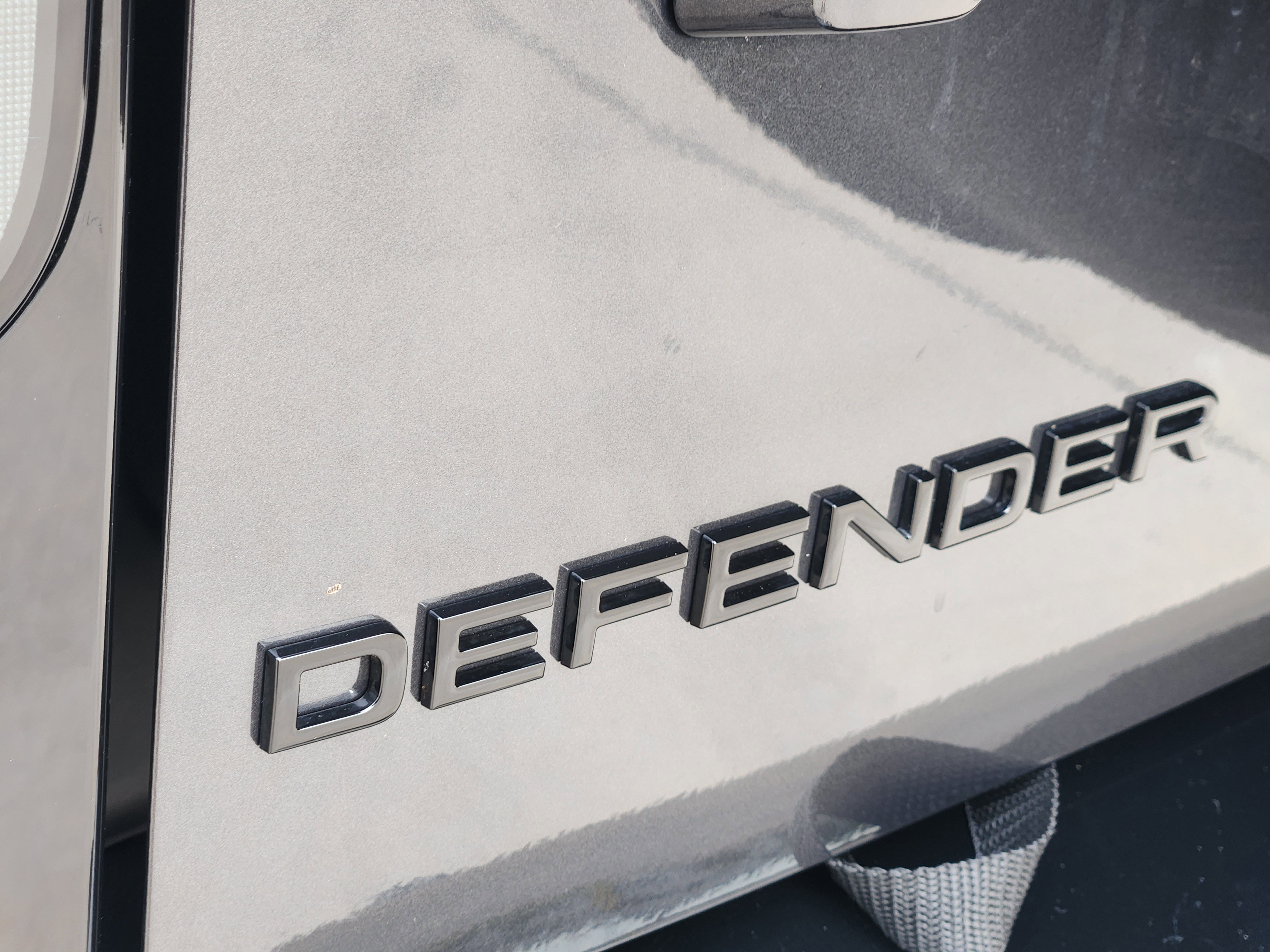 New 2026 Land Rover Defender 110 X-Dynamic SE AWD/4WD image 36