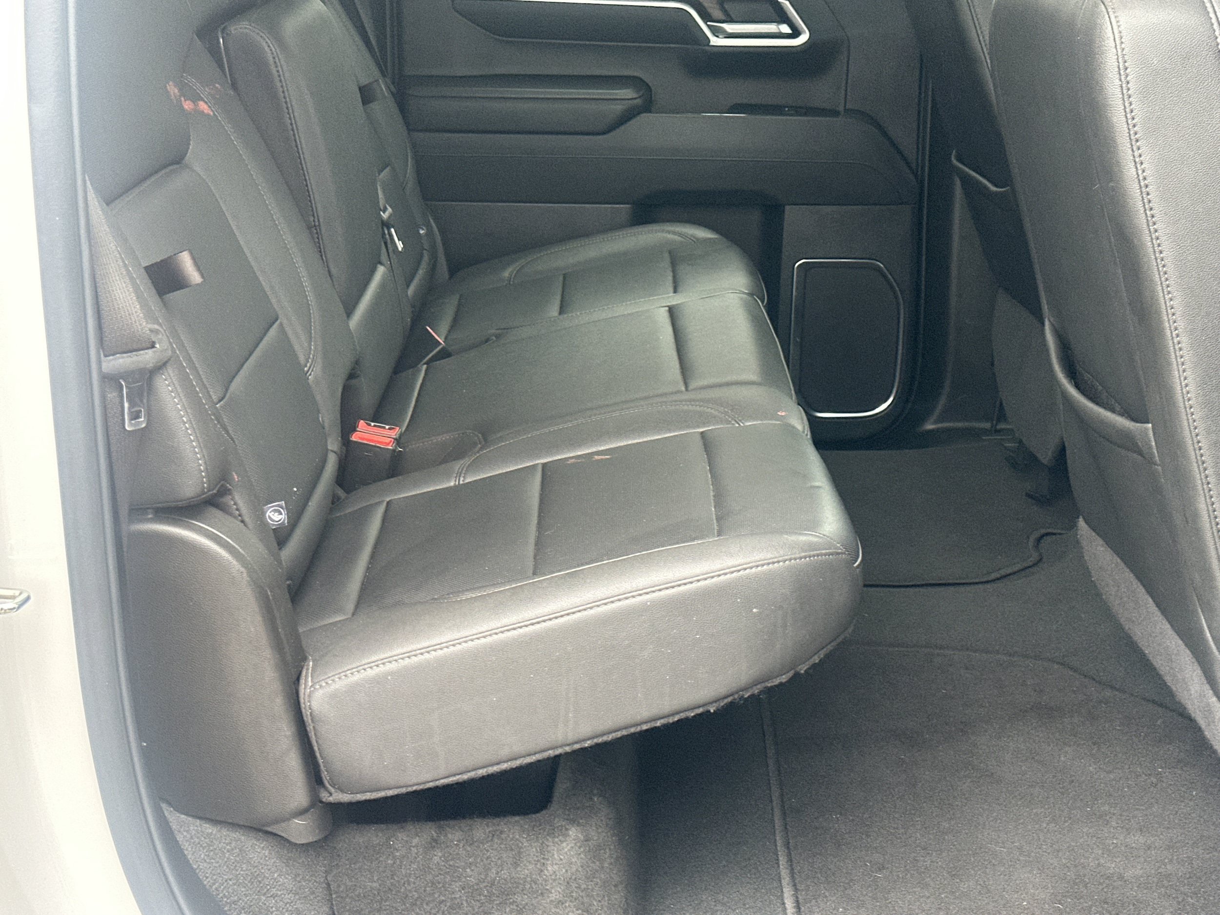 Used 2024 GMC Sierra 1500 SLT RWD image 15