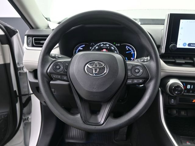 Used 2023 Toyota RAV4 XLE image 7
