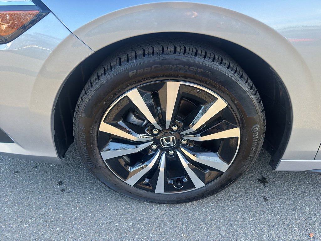 Used 2024 Honda Civic EX-L image 23