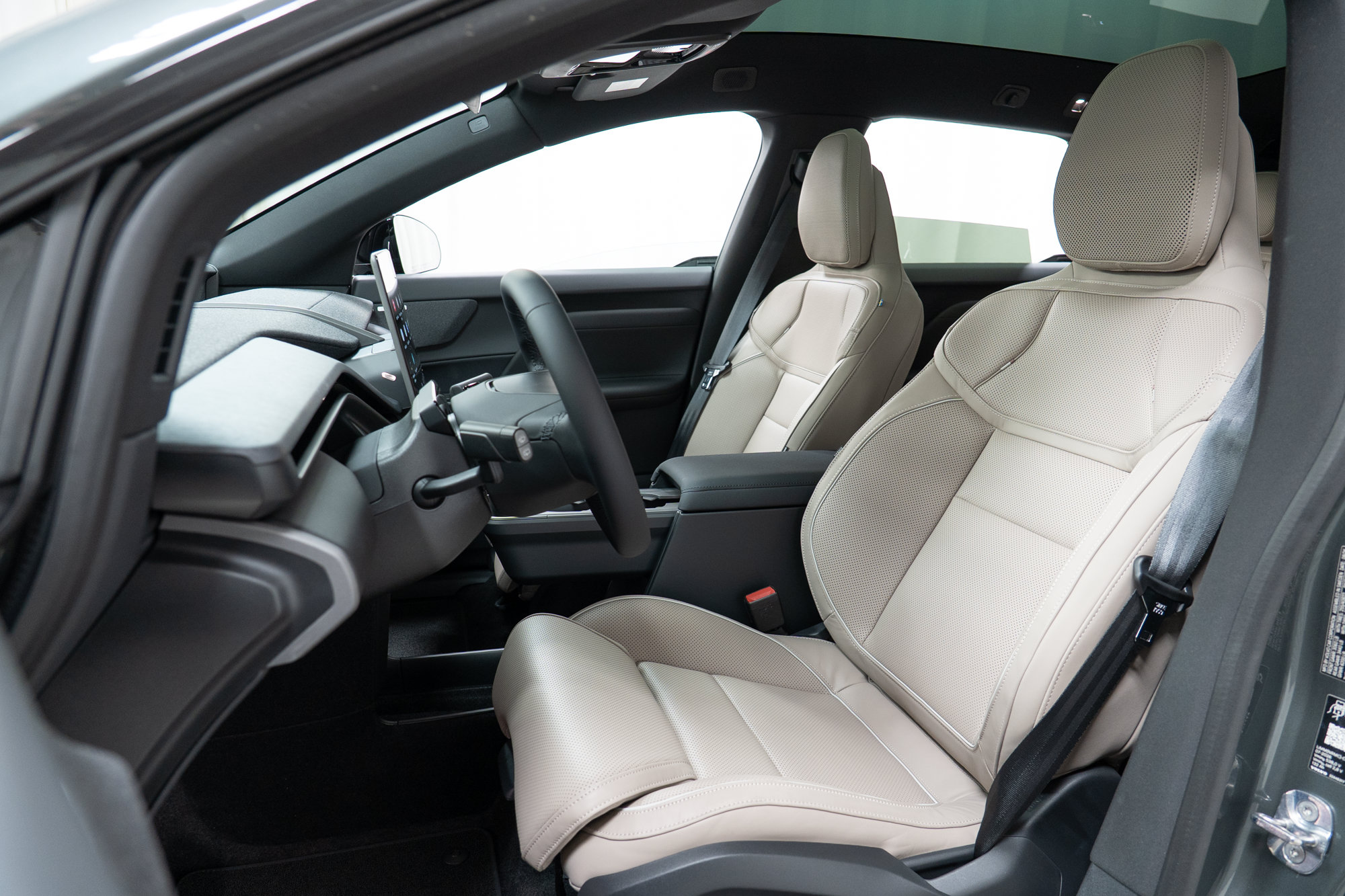 New 2027 Volvo EX60 Ultra AWD/4WD image 15