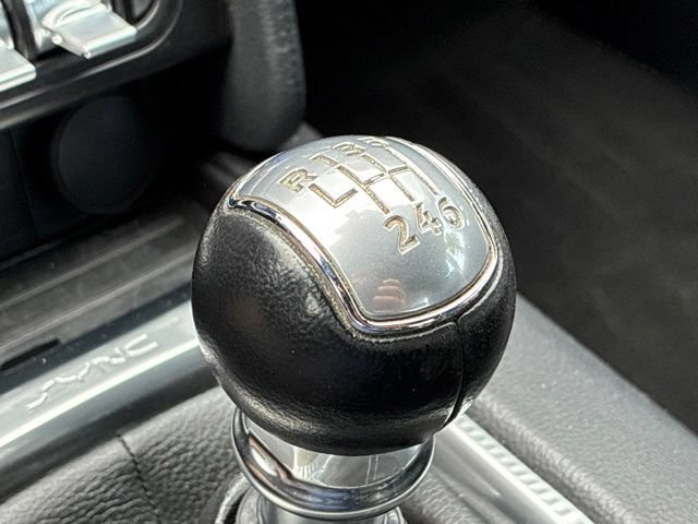Used 2020 Ford Mustang GT Premium w/ Equipment Group 401A RWD image 32