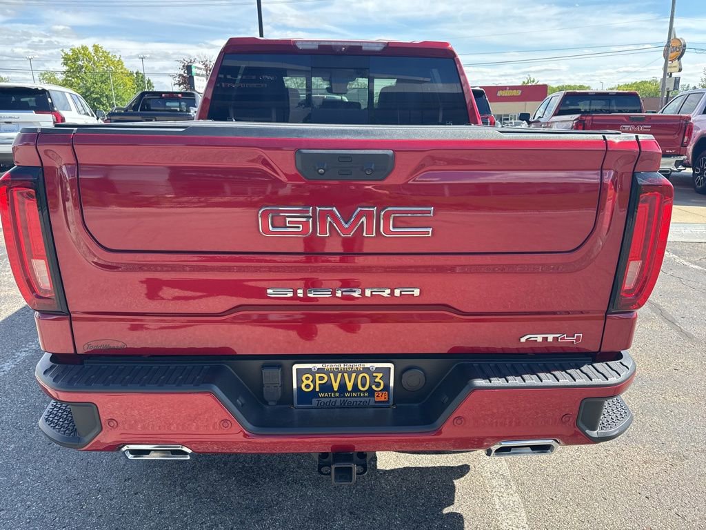 Used 2023 GMC Sierra 1500 AT4 w/ AT4 Premium Package AWD/4WD image 7