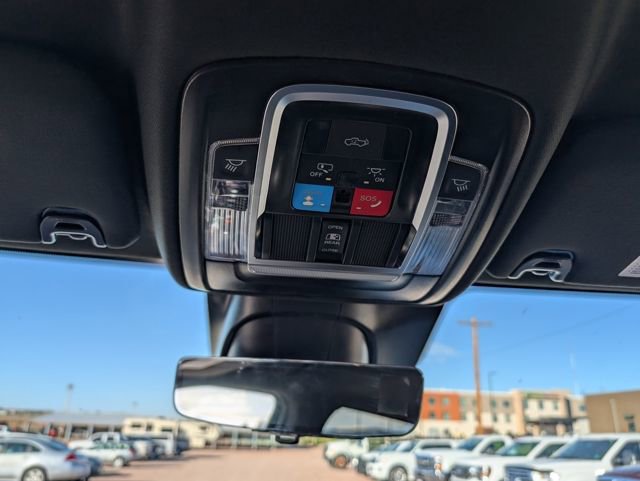 New 2026 RAM 3500 Limited AWD/4WD image 23