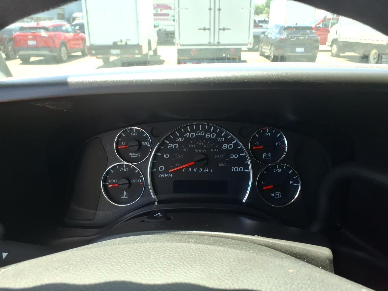 New 2026 Chevrolet Express 4500 w/ Power Convenience Package RWD image 14