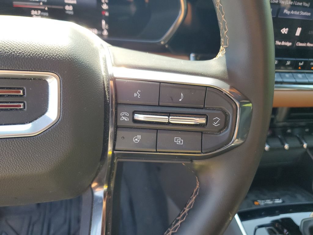 Used 2023 GMC Canyon AT4 w/ AT4 Premium Package AWD/4WD image 22