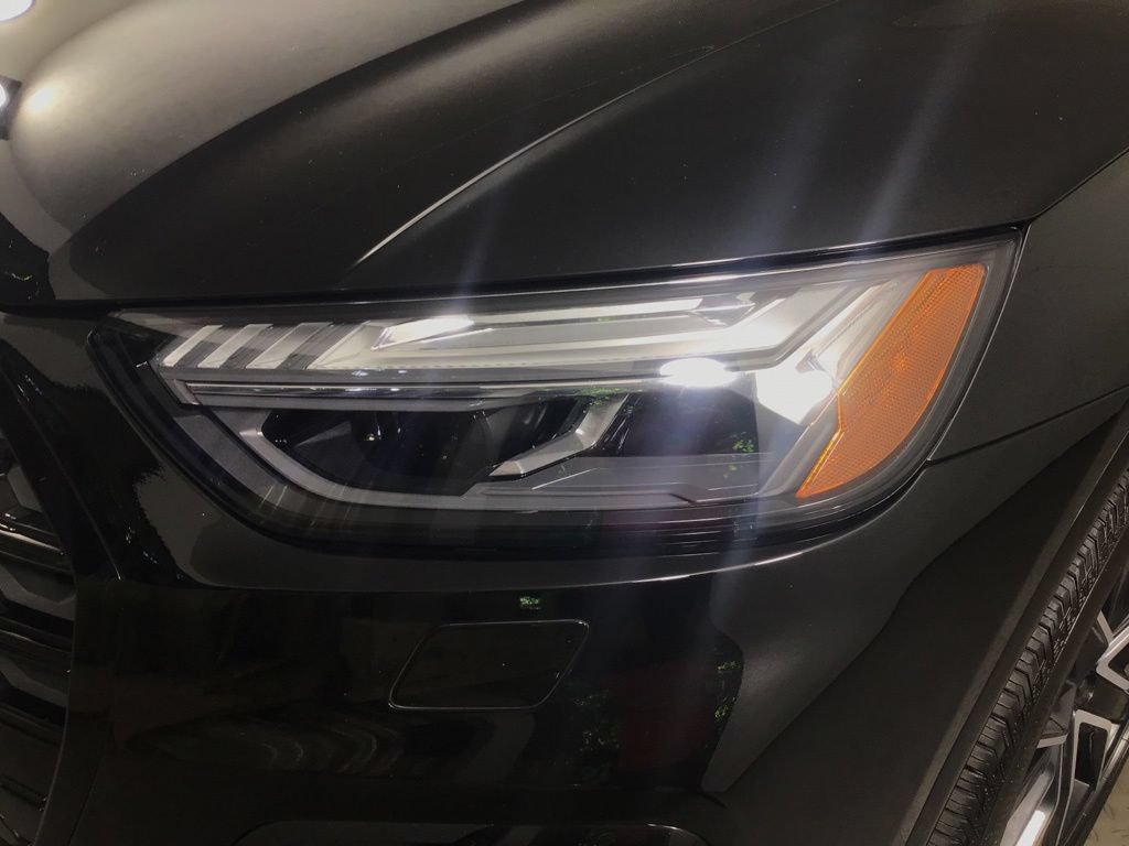 Used 2023 Audi SQ5 Prestige w/ Prestige Package AWD/4WD image 15