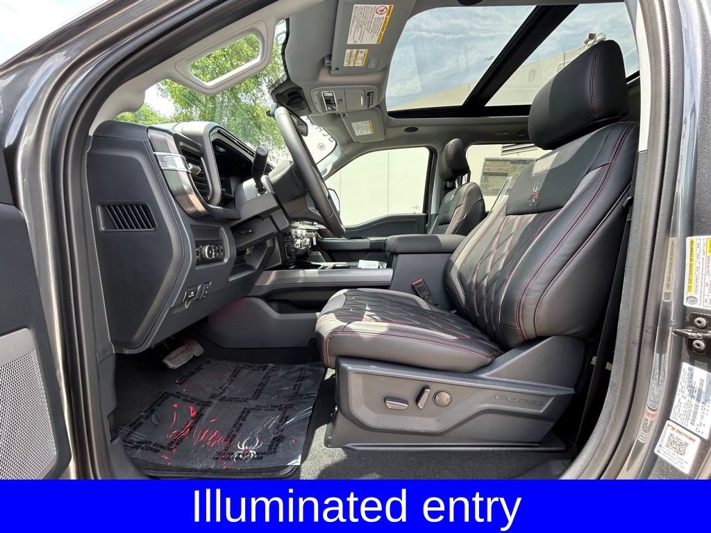 New 2026 Ford F250 Lariat w/ Black Appearance Package AWD/4WD image 10