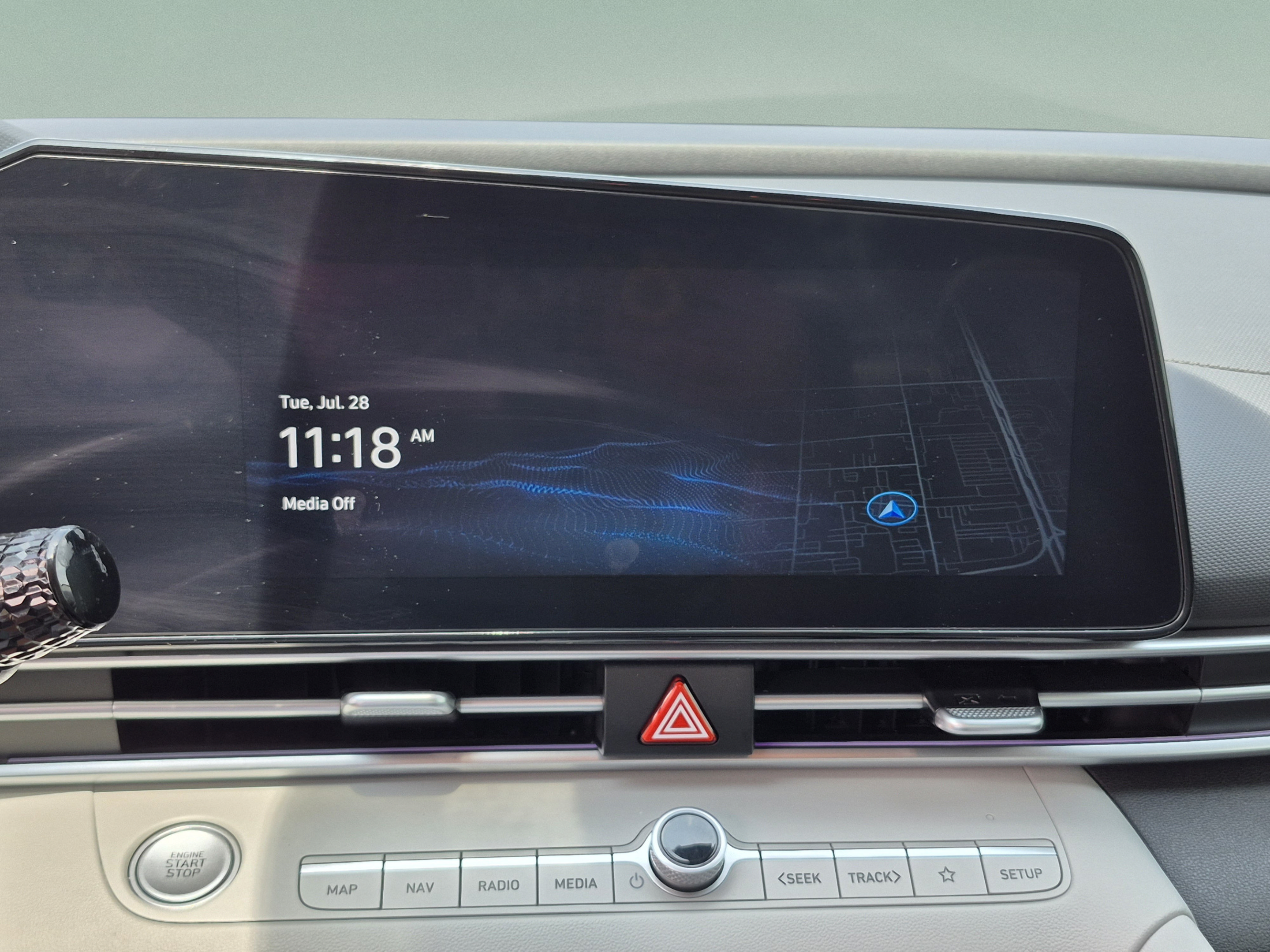 Certified 2023 Hyundai Elantra Limited FWD image 23