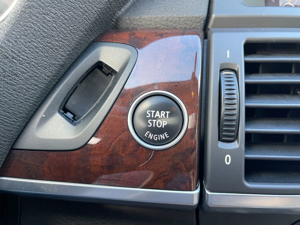 Used 2011 BMW X5 xDrive35i image 29