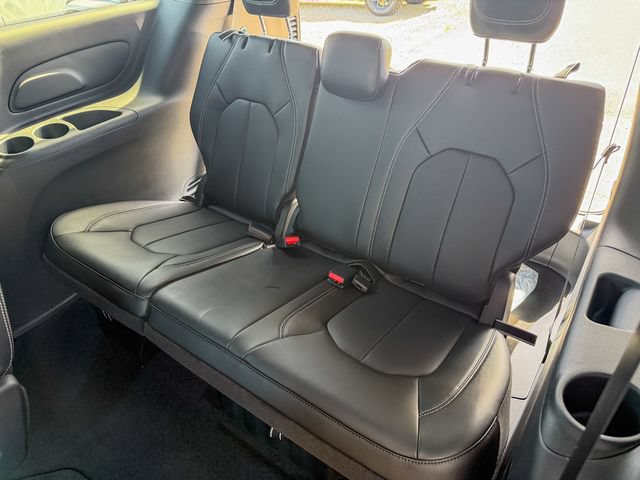 New 2026 Chrysler Voyager LX FWD image 23