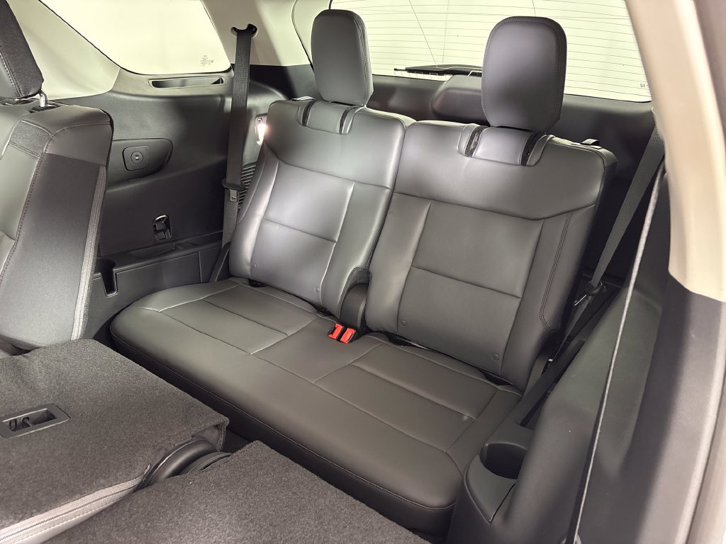New 2026 Ford Explorer Active w/ Active Comfort Package RWD image 31