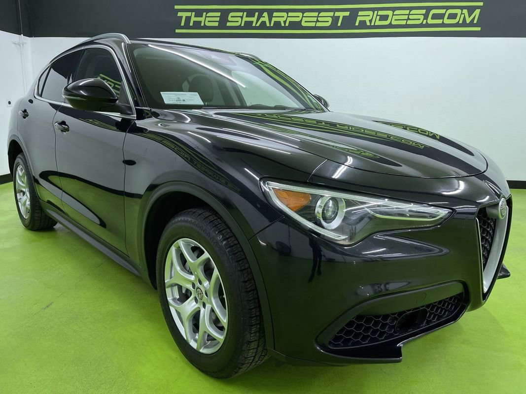 Used 2020 Alfa Romeo Stelvio w/ Cold Weather Package image 2