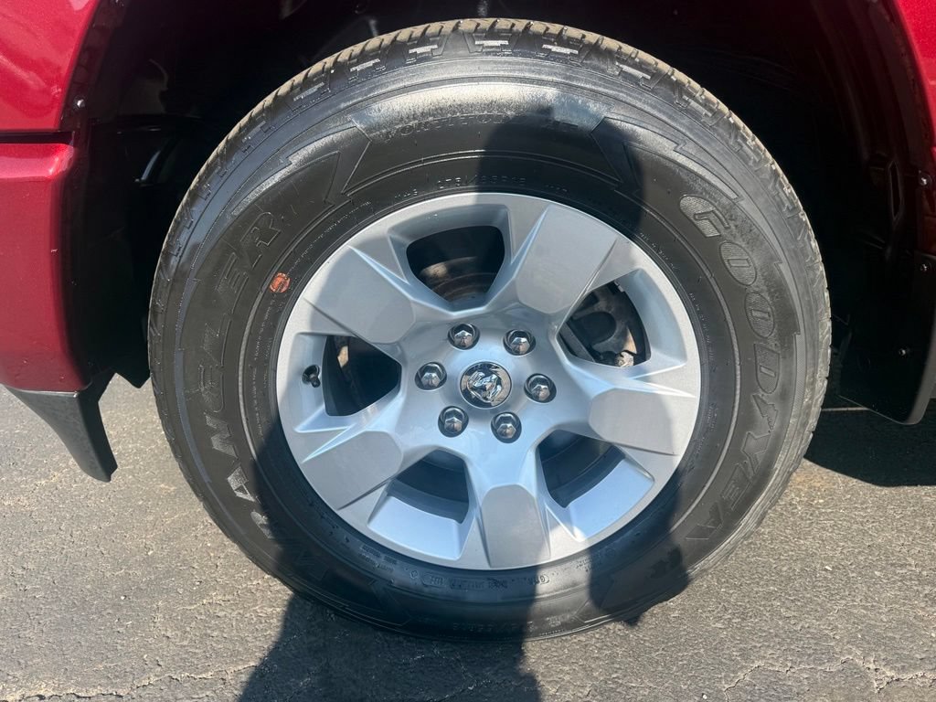Used 2023 RAM 1500 Big Horn AWD/4WD image 10