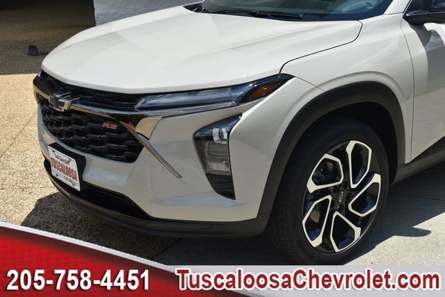 New 2026 Chevrolet Trax RS w/ Sunroof Package FWD image 33