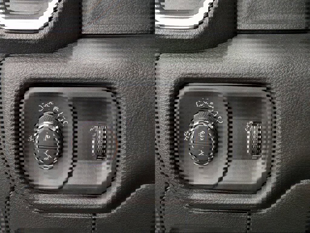 Used 2025 RAM 1500 Big Horn image 21