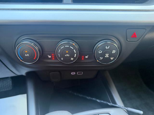 Used 2024 Chevrolet Trax RS w/ Sunroof Package image 9