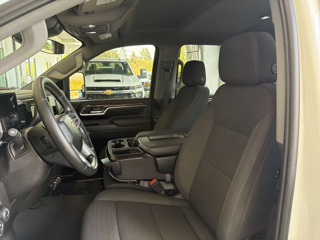 Certified 2026 Chevrolet Silverado 3500 LT AWD/4WD image 20