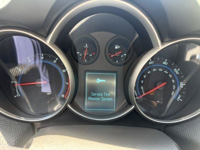 Used 2014 Chevrolet Cruze LT FWD image 19