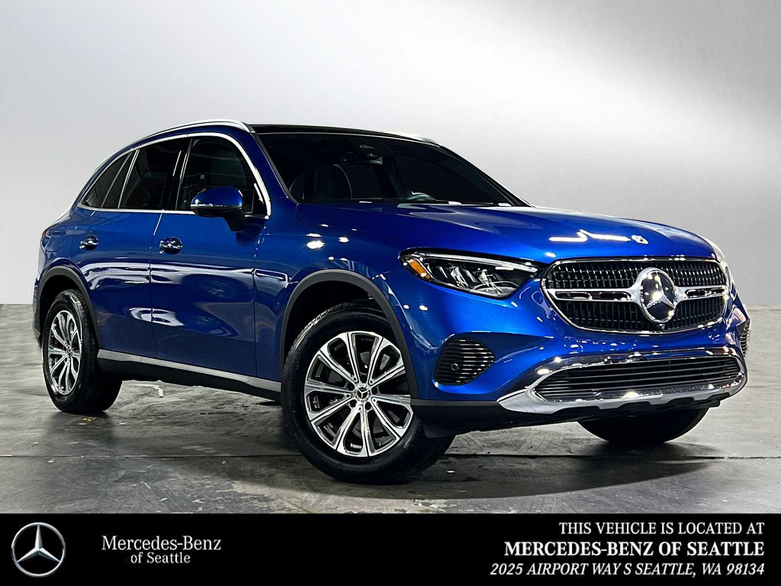 Certified 2025 Mercedes-Benz GLC 300 4MATIC image 1
