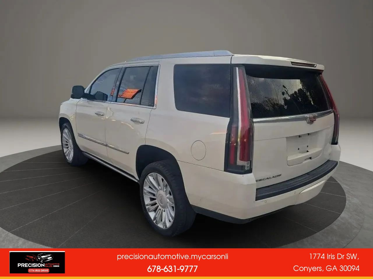 Used 2015 Cadillac Escalade Platinum image 4